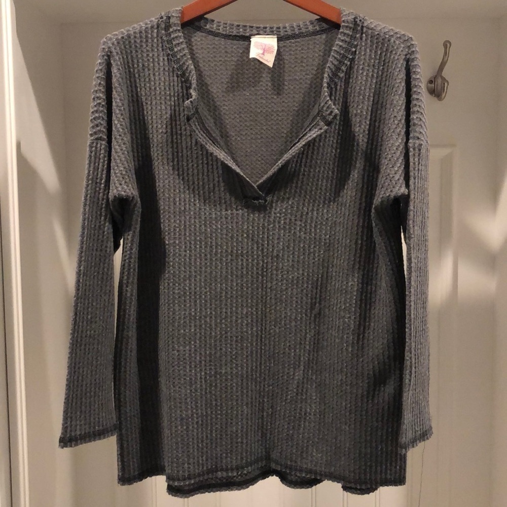 Gray Thermal Shirt - Freeloader Boxy Gray Waffle Weave Long Sleeve, Soft!